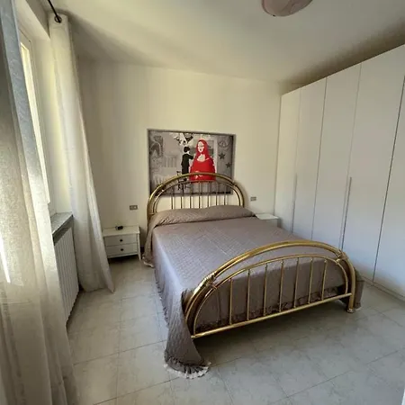 Apartment A Dream On The Via Roma Lierna