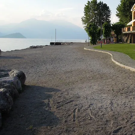 A Dream On The Via Roma Lierna